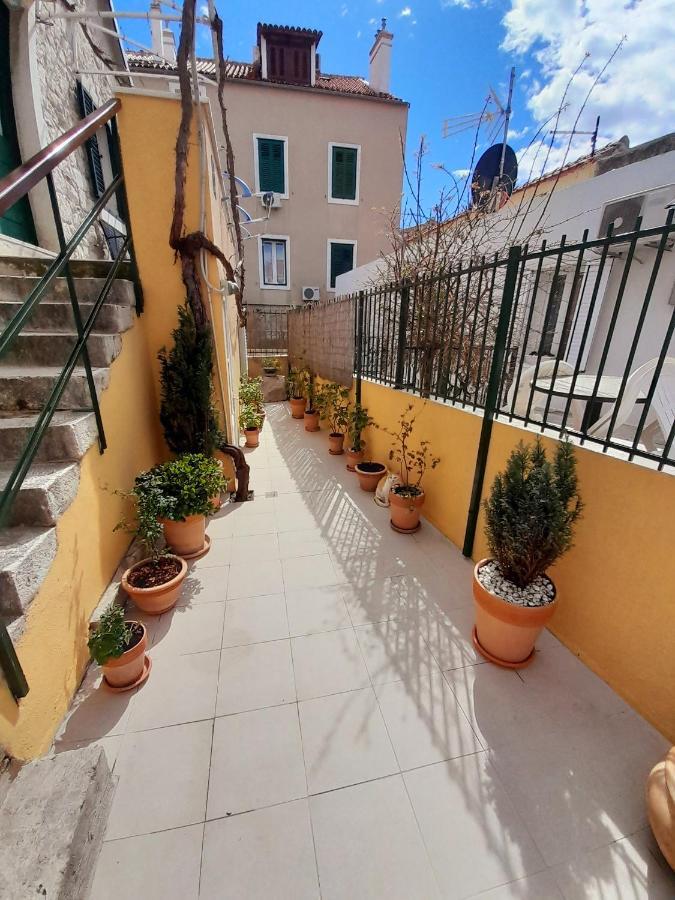 Appartamento Luxury Mansarda Duplex - City Centre - Stone House Spalato Esterno foto