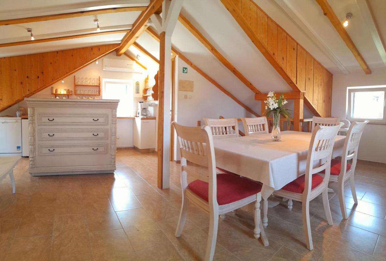 Appartamento Luxury Mansarda Duplex - City Centre - Stone House Spalato Esterno foto