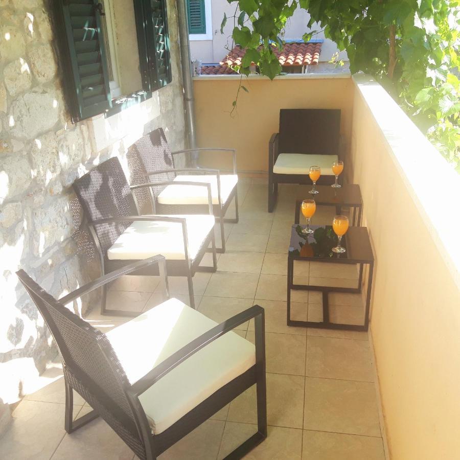 Appartamento Luxury Mansarda Duplex - City Centre - Stone House Spalato Esterno foto