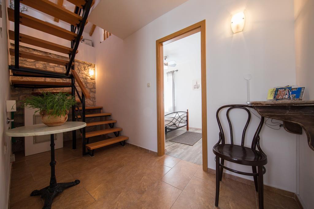 Appartamento Luxury Mansarda Duplex - City Centre - Stone House Spalato Esterno foto