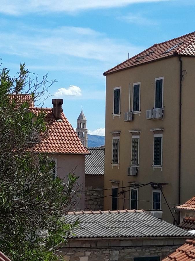 Appartamento Luxury Mansarda Duplex - City Centre - Stone House Spalato Esterno foto
